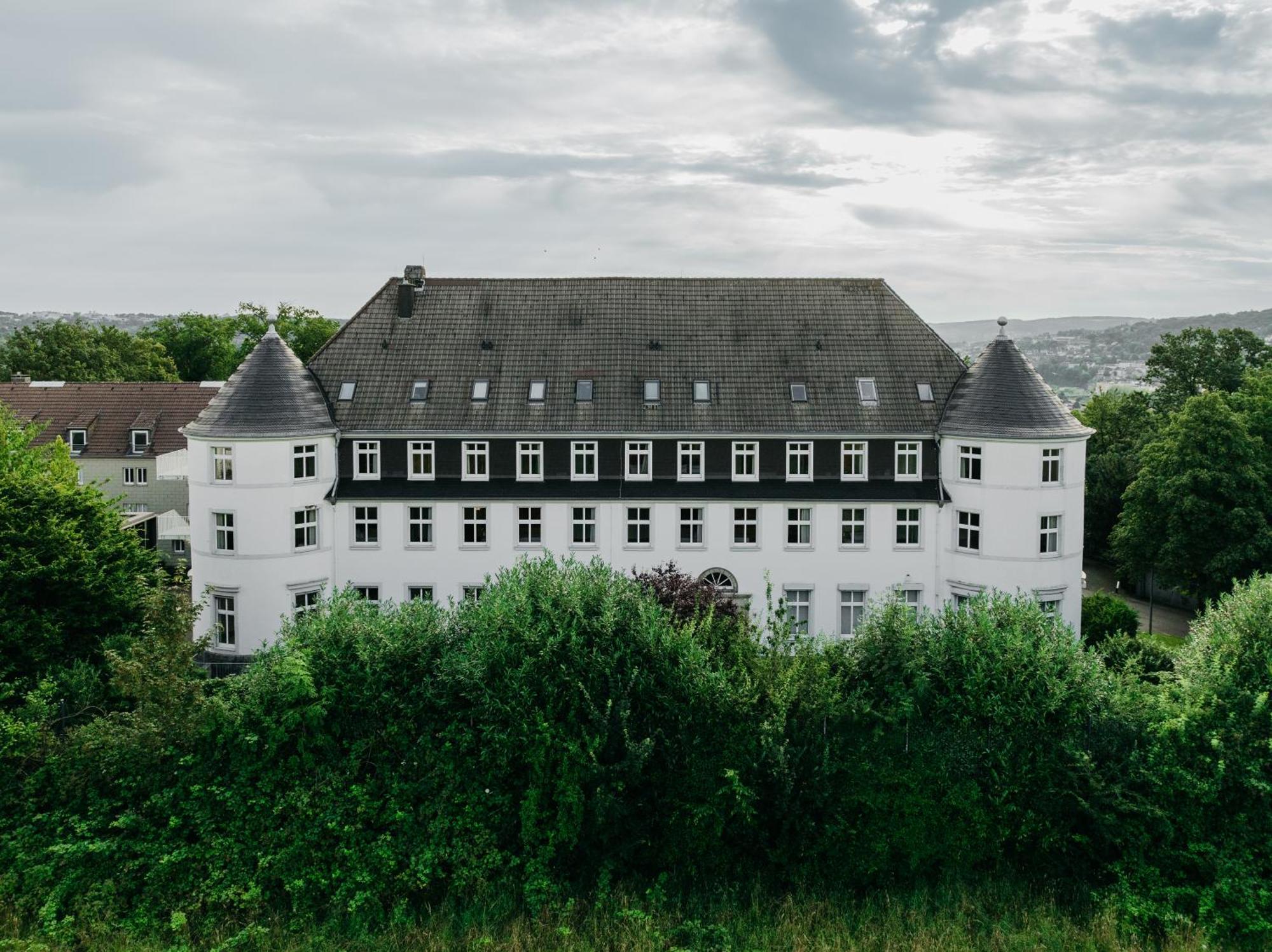 2 Zentrale Hotels nahe Bergisch Land Wuppertal im Check